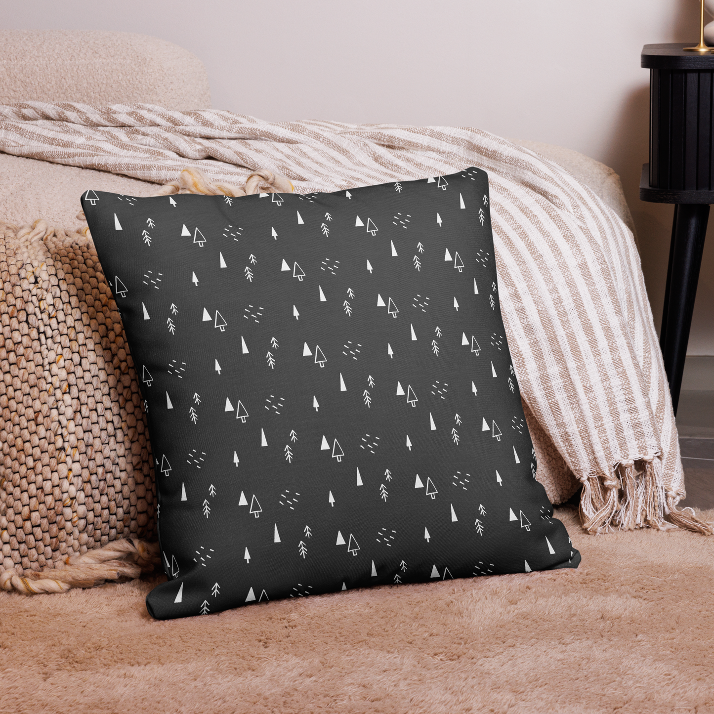Scandinavian Christmas Tree Pattern Cushion